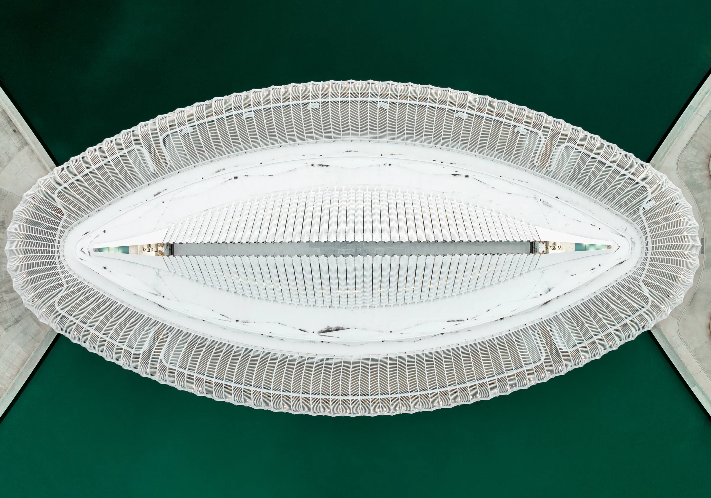 Architecture photography of the Innovation, Science, and Technology Building, Miami, by ARCHTRAITS