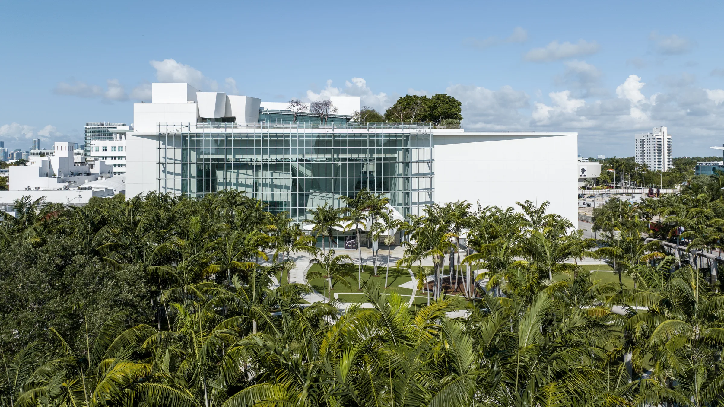 Architecture photography of New World Center, Miami Beach, by ARCHTRAITS