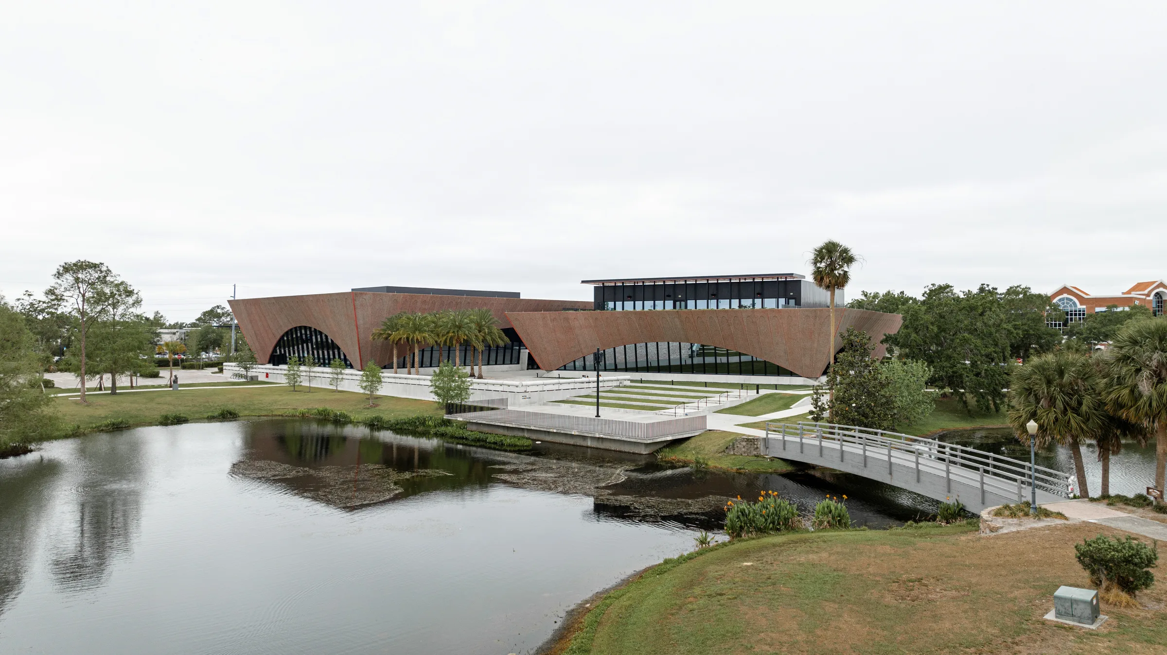Architecture photography of Winter Park Library, Florida, by ARCHTRAITS